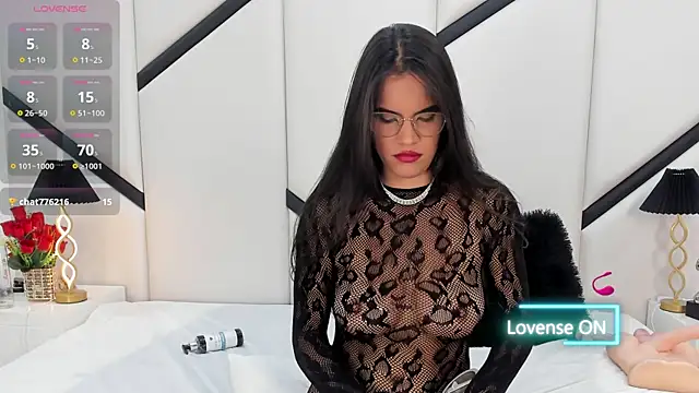 غرفة دردشة XimenaCosta المباشرة