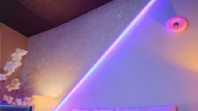 Chatroom en direct de Kishalove_
