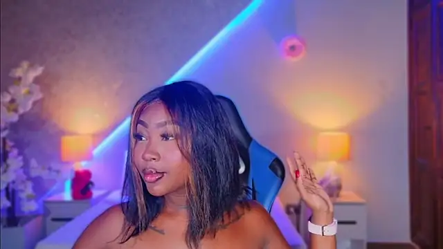Chat +18 de Kishalove_ ao vivo