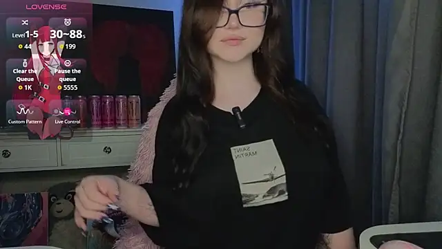 Živá chatovací místnost hornyprincess19