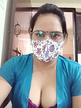 ห้องแชทสดของ Payal-bhabhi07