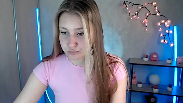 غرفة دردشة Milka_kamila المباشرة