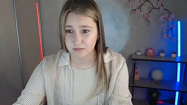 Milka_kamila Adlı Modelin Canlı Sohbet Odası