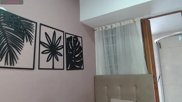 Chat soba uživo modela amara_rousse1