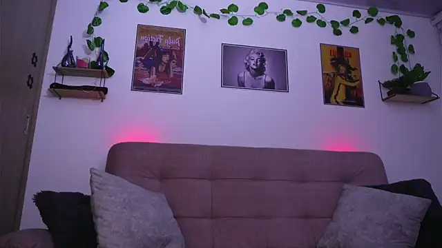 SophiieCumsx Live chatroom