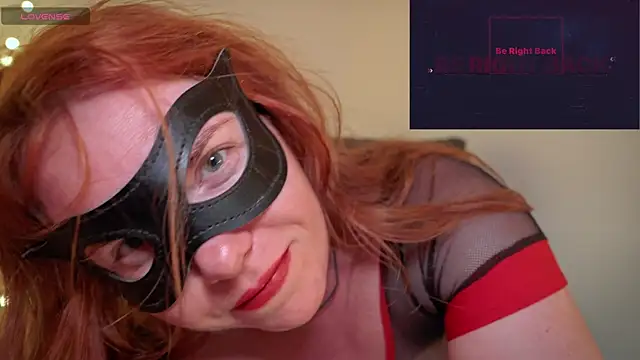 GingerAleMILF – Naživo chatovacia miestnosť