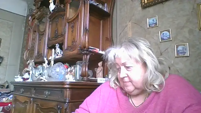Sala de chat en directo de Lala-Love56