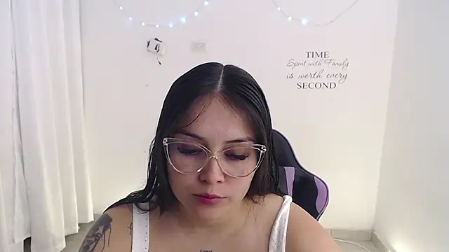 amberbakee Live Chatraum