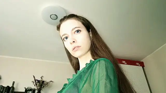 Chat soba uživo modela Yoka_paradoXXX