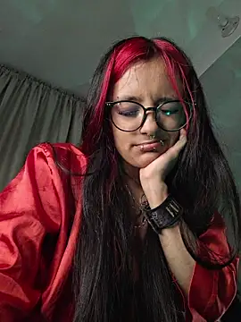 carolinerue Live Chatraum