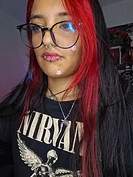 Phòng Chat Trực Tiếp carolinerue