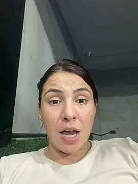 Dakota_Evanns live-chat rom