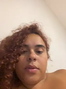 Živá chatovací místnost ___seusegredo