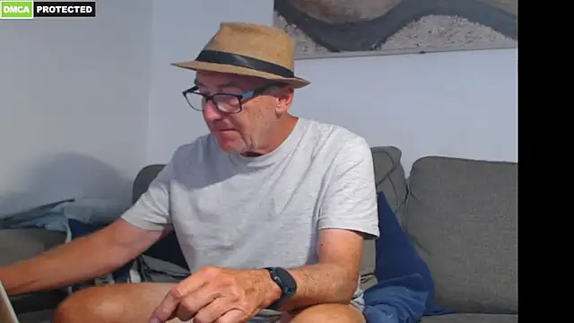 bluedae1's Live Sex Cam Show