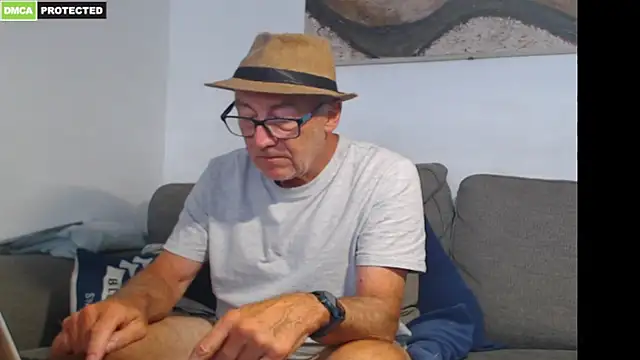 bluedae1's Live Sex Cam Show