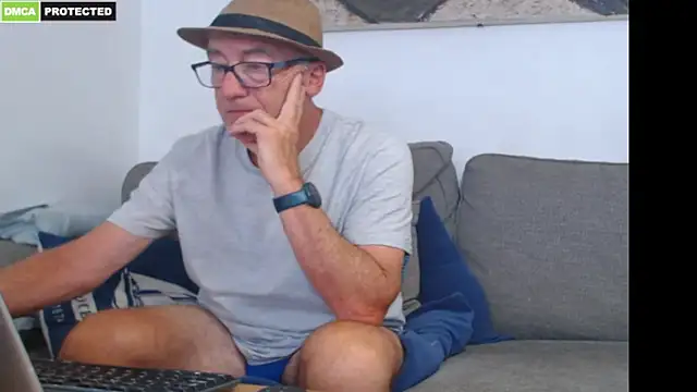 bluedae1's Live Sex Cam Show