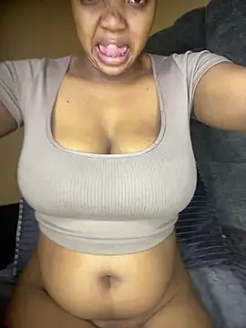 MilfBoobsxx – live chatrum