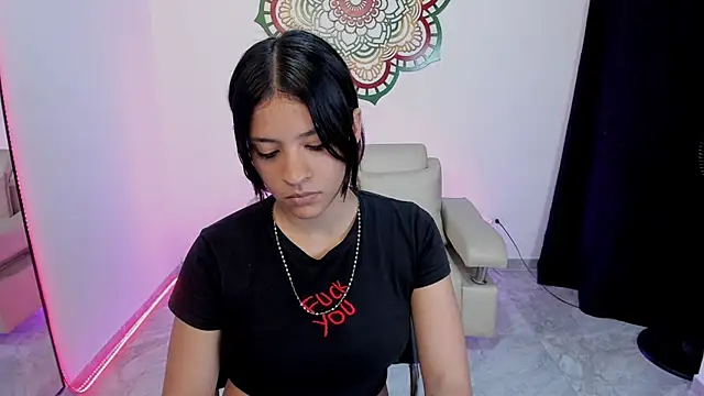 Sala de chat ao vivo de Candy_fox_19