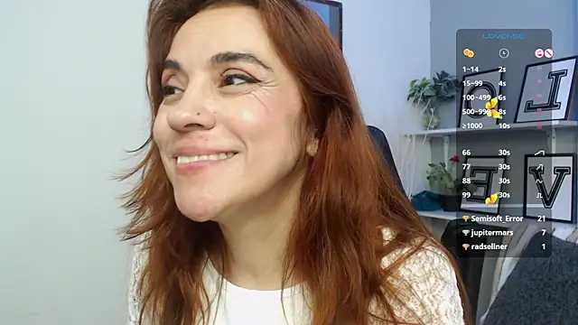 KendallWood_ Adlı Modelin Canlı Sohbet Odası