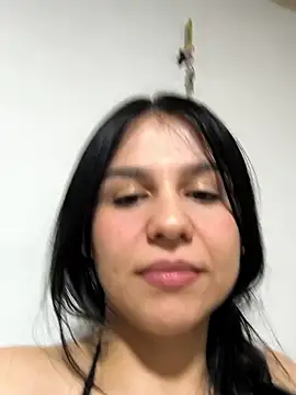 Daniela-rosee Live Chatraum