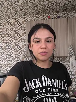 ห้องแชทสดของ Daniela-rosee