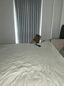 Živá chatovací místnost SexySaraxxoo