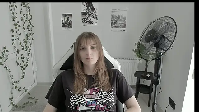 Star_Nellie élő chatszobája