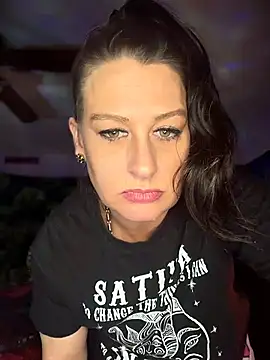 Phòng Chat Trực Tiếp Jennybootyjones