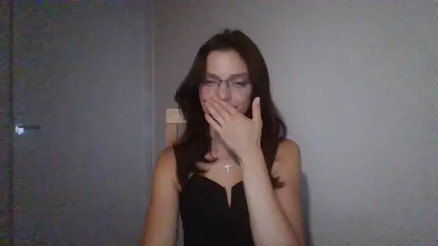 Živá chatovací místnost Zerinaa