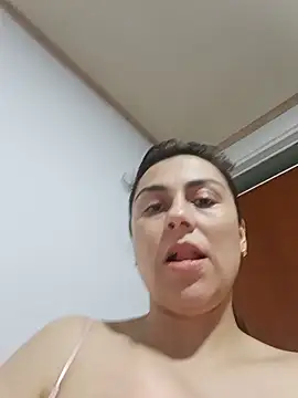 חדר צ'אט בשידור חי של vanessa-titisM