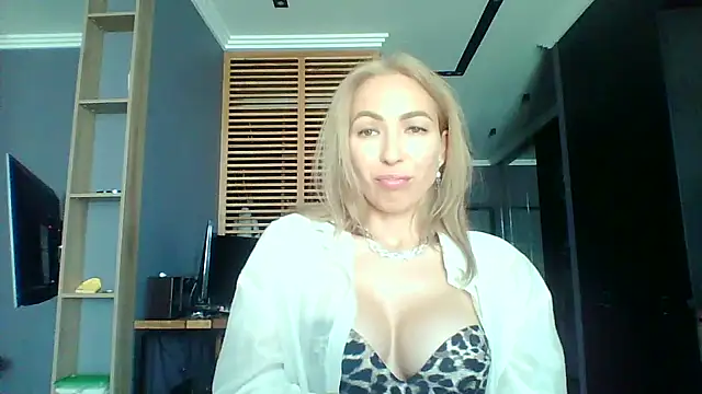 Ivvona чат на живо