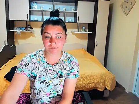 Soffy_Skye Adlı Modelin Canlı Sohbet Odası