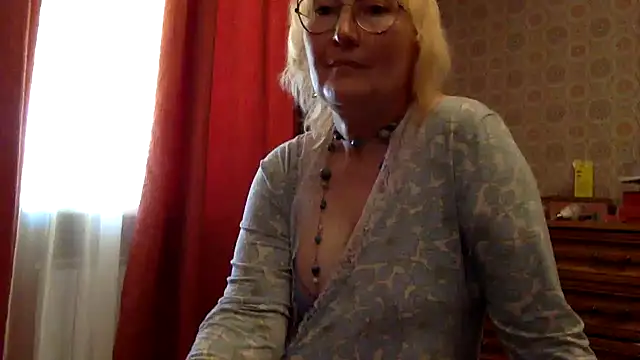 Živá kamerová sex show Zeyona