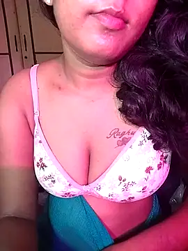 Tamil_Kavitha – live chatrum