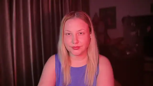 BikiHellena live-chat rom