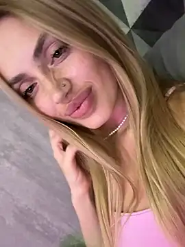 Elizabeth_Tay Ruang Obrolan Langsung