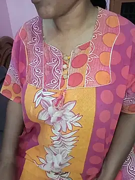 KannadaTamilTeluguBeauty's Live Chat Room