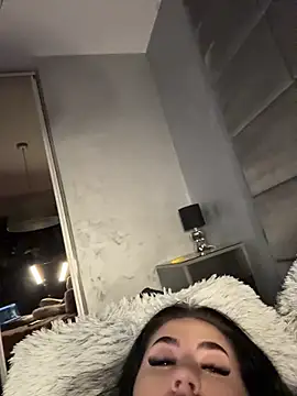 Онлайн чат Andrestarr