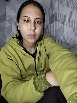 scarletoficial Adlı Modelin Canlı Sohbet Odası