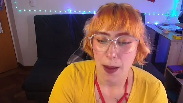 Miacatsito3 Live Chatraum