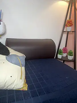 Whisky___Queen Adlı Modelin Canlı Sohbet Odası