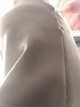 Chat ao vivo de LaraCaliente