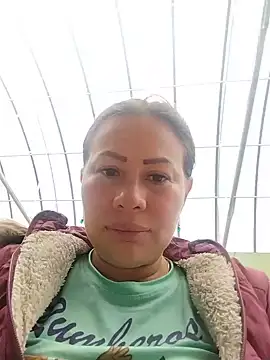 Chat ao vivo de LaraCaliente
