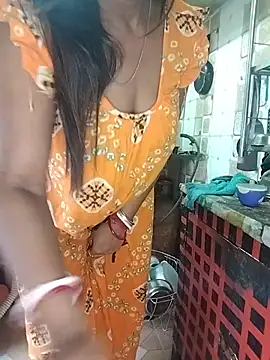 Bengalibeauty96 Adlı Modelin Canlı Sohbet Odası
