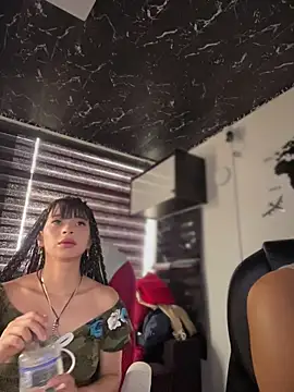 Sala de chat ao vivo de Isabella-Teen