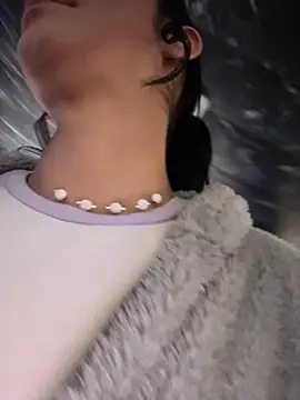 Isabella-Teenn Live chat-huone