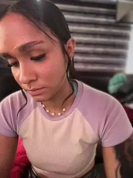 Isabella-Teen লাইভ চ্যাট রুম