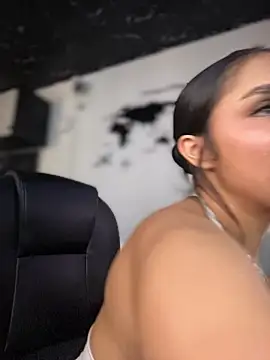 Isabella-Teen – Naživo chatovacia miestnosť