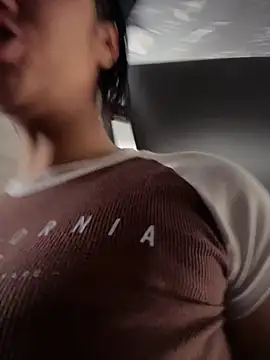 Živá chatovací místnost Isabella-Teen
