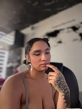 Isabella-Teen Live Chatraum
